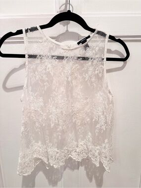 White Lace Sleeveless Shell Top